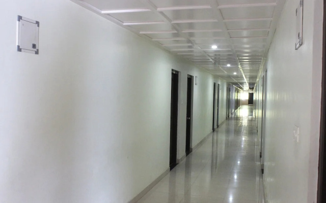 OYO 19614 Kallarackal Residency