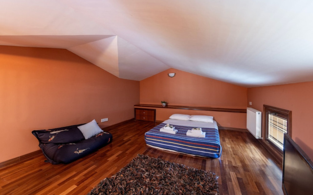 Troodos Mature Pine Chalet