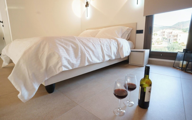 Malou & Charma Villas