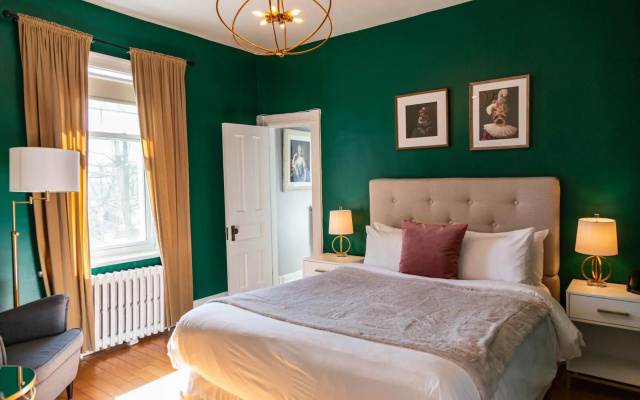 Manoir Becancourt Hotel