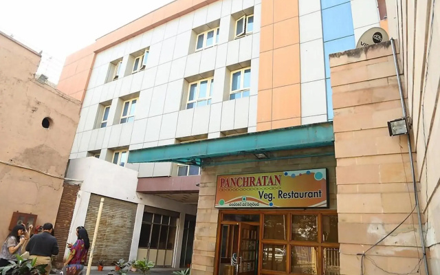 hotelImage
