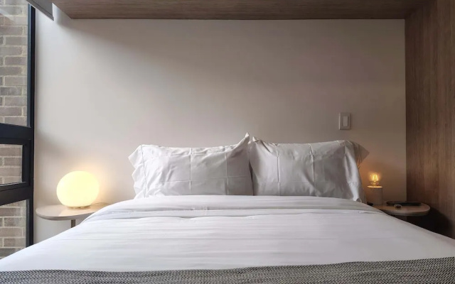 w Wonderful Loft in the Heart of Bogot
