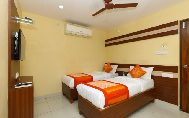 Krishna Prasad By OYO Rooms