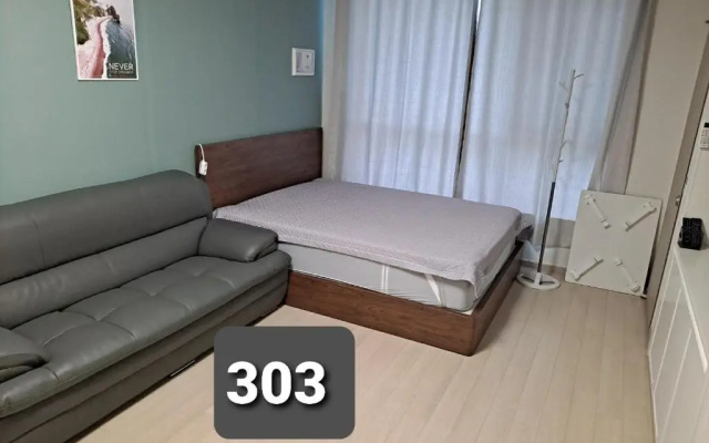 Gimcheon Gumi KTX Yulgokdong Apartment