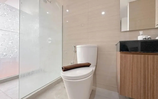 Modern Minimalist 2Br At Linden Apartment