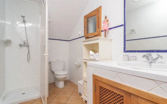 Can Pilos in Inca With 3 Bedrooms and 2 Bathrooms