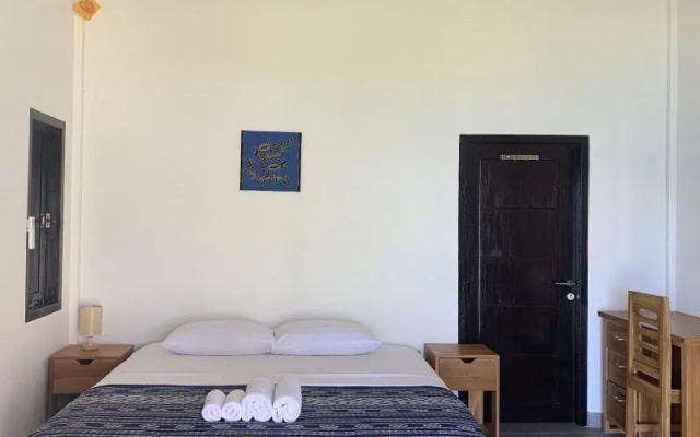 Balong Balong Surf Bungalows