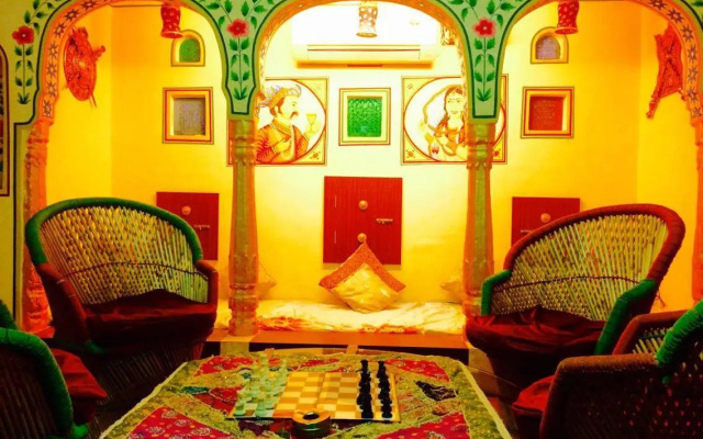 Hotel Khandaka Mahal