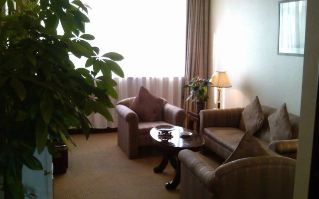 Kunming Hotel