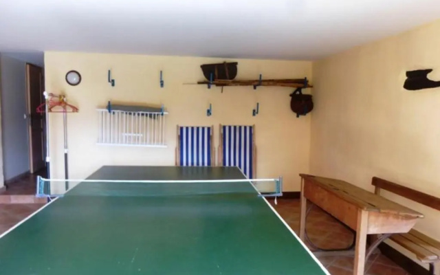 Gîte Villeneuve-d'Allier, 4 pièces, 6 personnes - FR-1-582-208