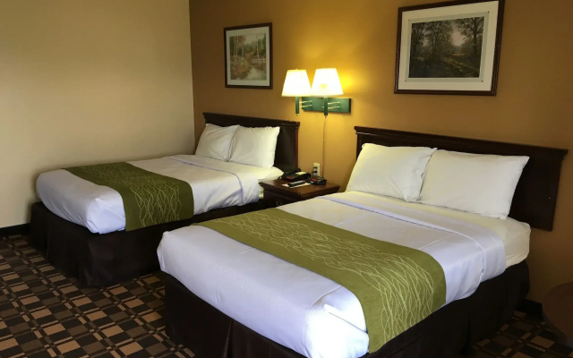 Cabot Inn & Suites