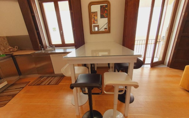 "Guttuso tribute suite" experience apartment