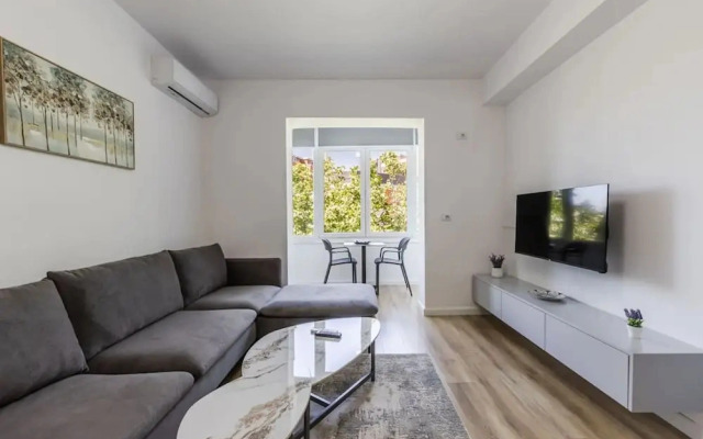 Central Tirana 1BR Apartment Near Main Square