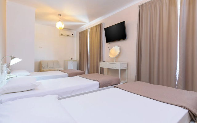 Archontiki Hotel