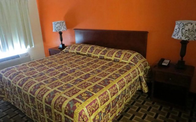 Budget Inn