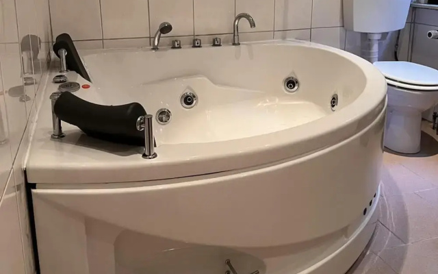 Beautiful 8 Bed Apartment in Hallenberg