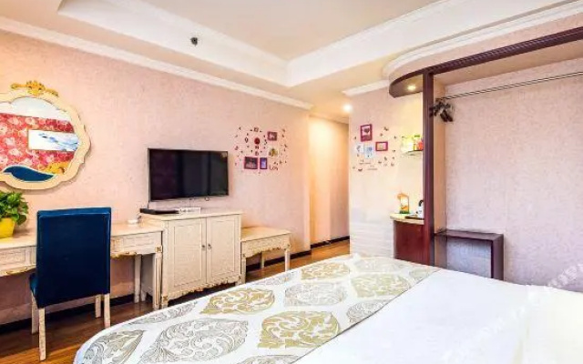 Yi Jia City Hotel (Wah Yang MTR Station)