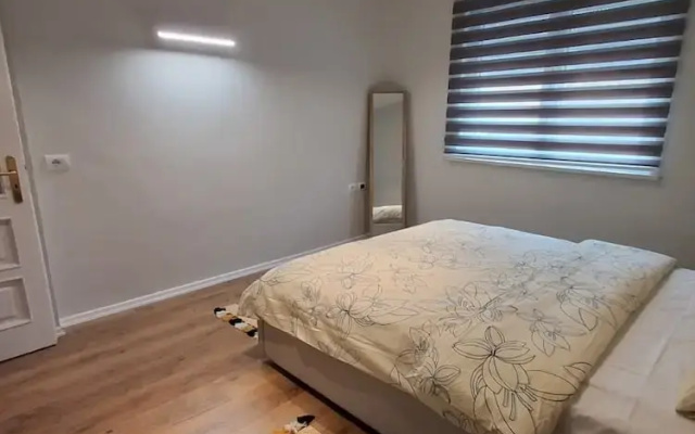 AR Hotel
