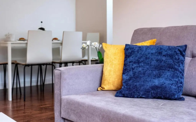 The Coach House - by TJ Serviced Property