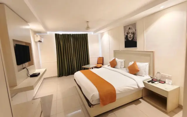 ZiP By Spree Hotels Hyde