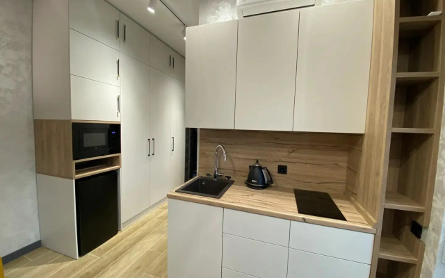 Apartamenty na ulice Zashchitnikov Kavkaza 114
