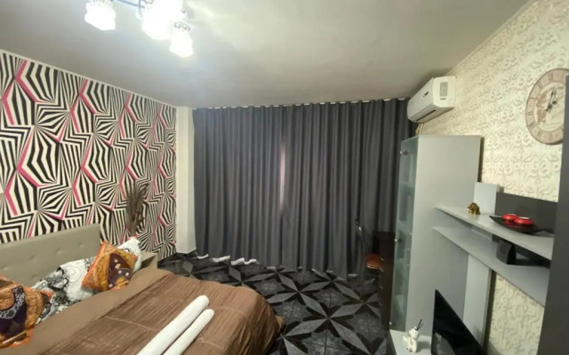 Lucky Studio Mall Vitan