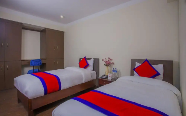 OYO 299 Hotel Sweet Home