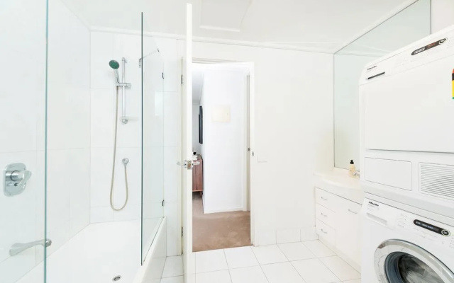 Melbourne Stays - City Point Suite