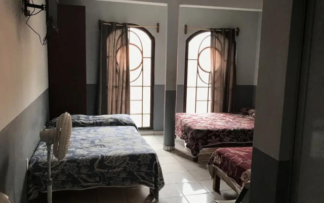 Hotel Casa Reyna