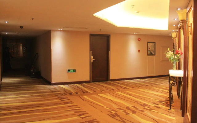 Grand Harvest Hotel