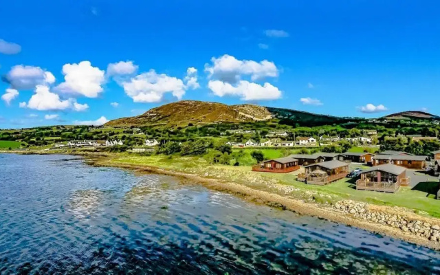 Stunning 4 Bedlog Cabin in Kerrykeel - Sleeps 10