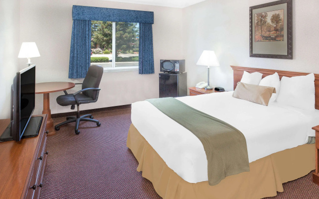Quality Inn & Suites Willows