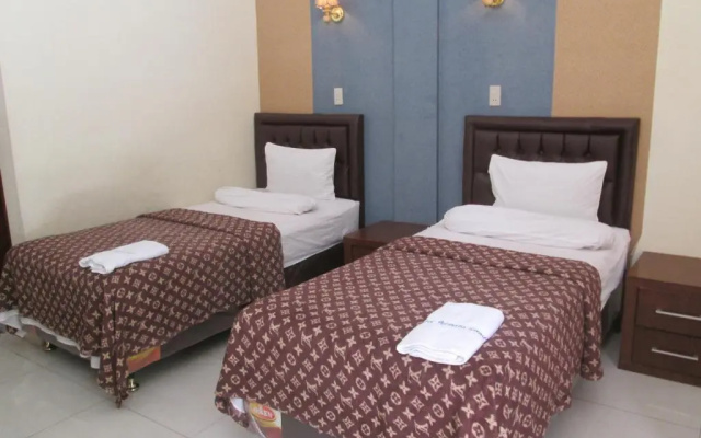 Permata Land Hotel & Resort