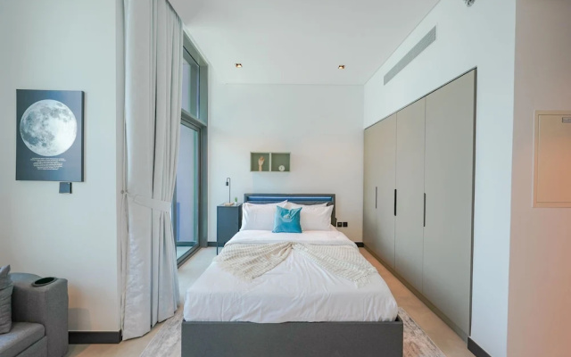 Stylish Retreat in Business Bay