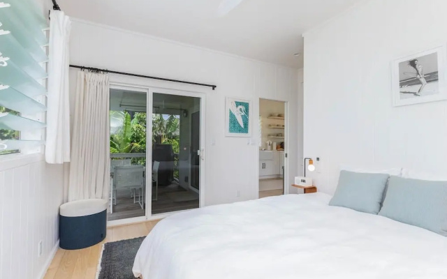 Hanalei Beachfront 2 Bedroom Home by RedAwning