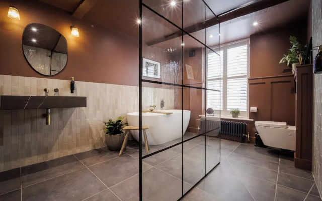 The Silk Rooms at Freemasons Inn