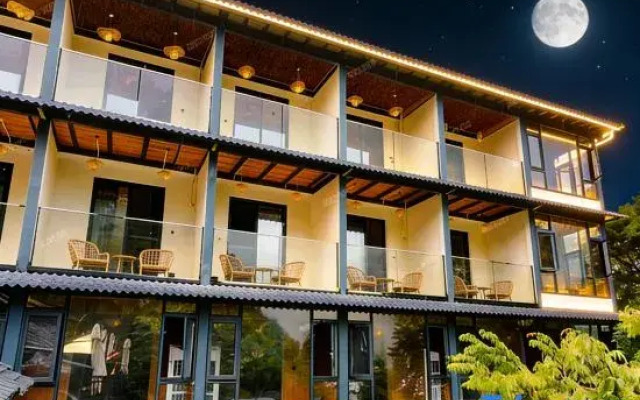 Qingtianpao Folk Villa