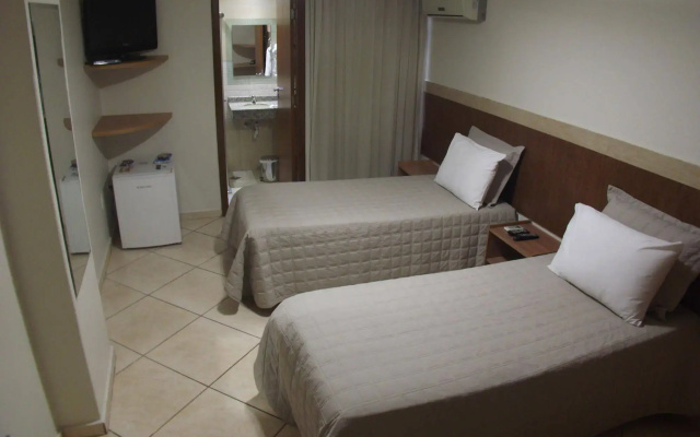 Alfa Plaza Hotel