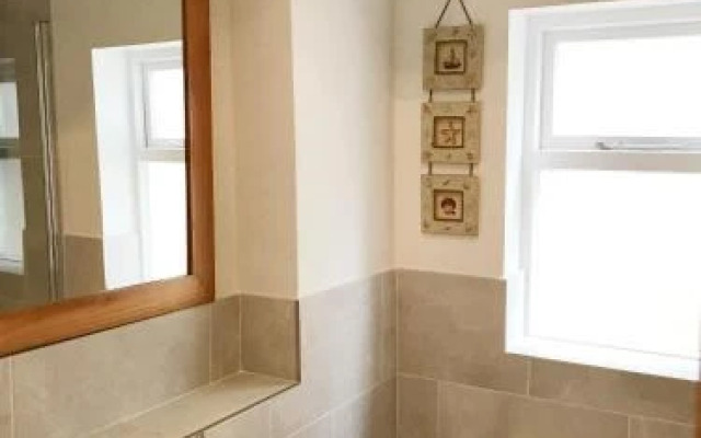 Archway Garden Apartment