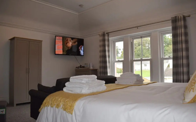 Woodlyn Guest House