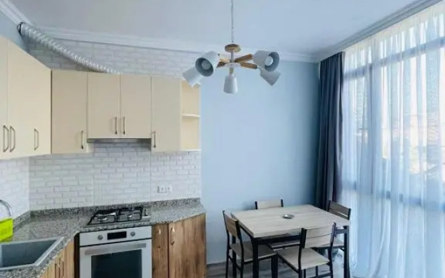 Sunny Apartments Batumi 3