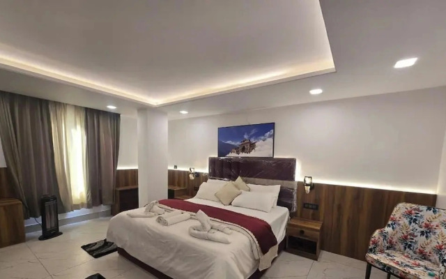 Hotel Vishnu Sarovar