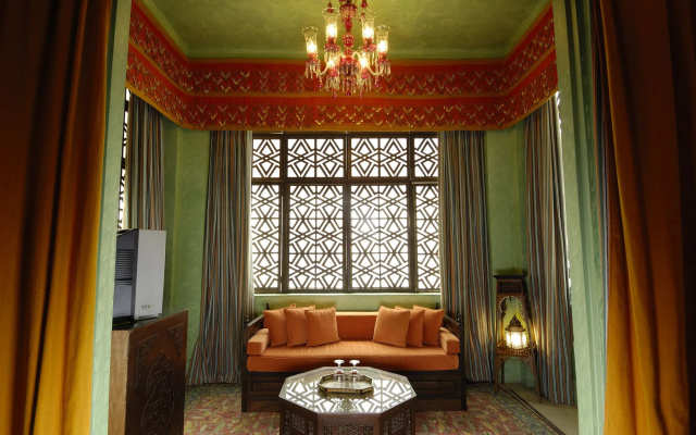 Talisman Hotel