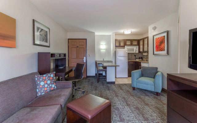 Staybridge Suites Davenport by IHG
