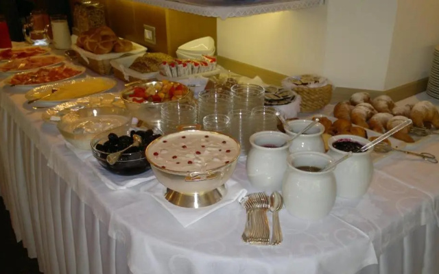 Hotel Ingram
