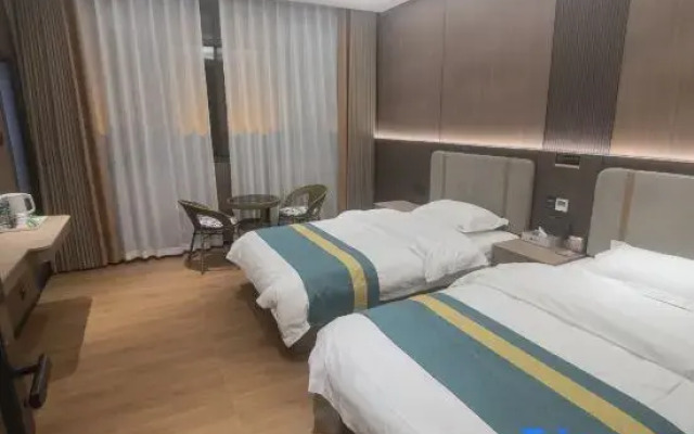 Hekou Guangfeng Smart Hotel