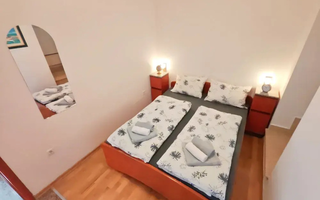 One Bedroom Apartment