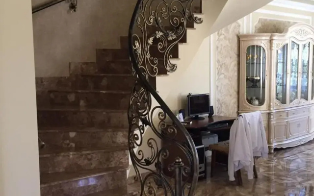 Villa Kecharetsi