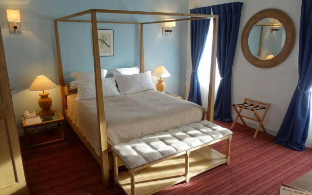 Hotel Rollan De By
