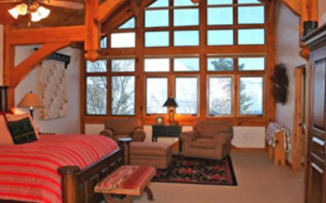 Elk Meadows by Stewart Mountain Lodging